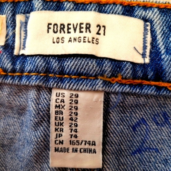 Upcycled☆Handmade Beautifully Embroidered Forever 21~Silk Patch Mini Skirt Sz 29 - Picture 12 of 13